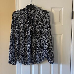 Tahari Black and White Patterned Blouse
